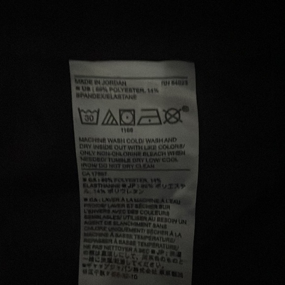 Good Condition Banana Republic Black Pleated Ankle-Length Work Slacks: Size M. - Picture 8 of 8